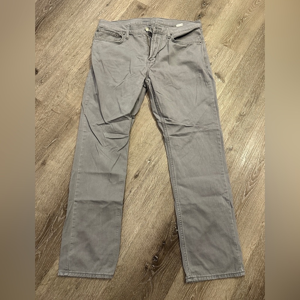 Men’s old navy 32x30 straight pants